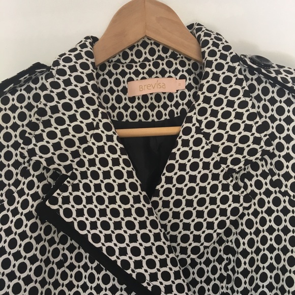 Double-Breasted trench coat | polka dots | lapel - Picture 4 of 8